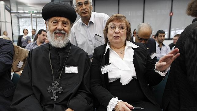 Cuatro cristianos británicos denuncian discriminación laboral ante Estrasburgo