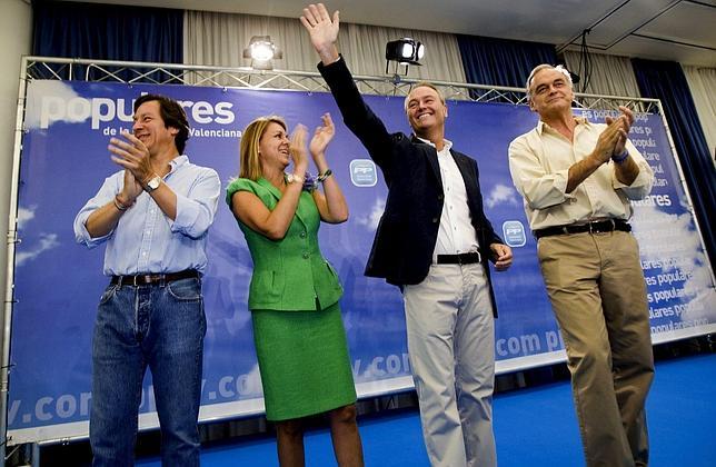 Cospedal avisa a Cataluña: no puede pedir flotador y querer hundir al resto