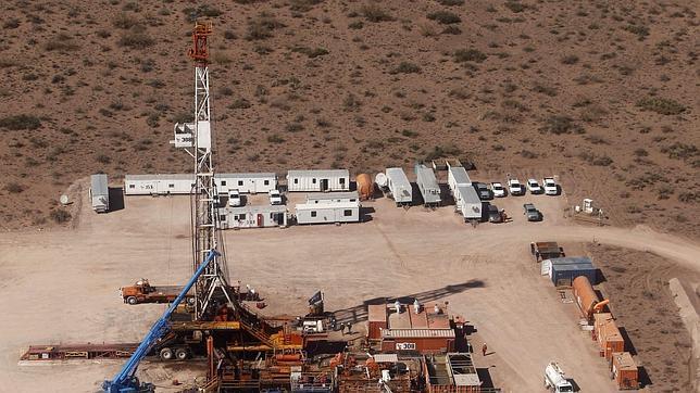 Argentina reemplaza a Repsol por Chevron en Vaca Muerta