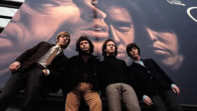 «Escuchando a The Doors» abre las puertas al significado de los años sesenta