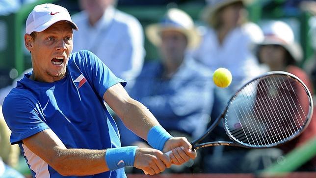 Berdych confirma la victoria de la República Checa, rival de España en la final de la Davis