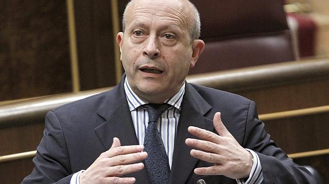 Wert asegura que el «tupper» no es competencia del Gobierno