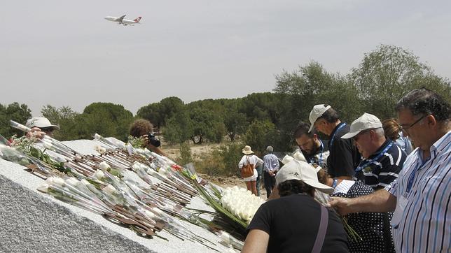 Descontento generalizado ante la decisión de archivar la causa de Spanair