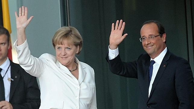 Merkel y Hollande tratarán hoy la supervisión bancaria y la fusión EADS-BAE