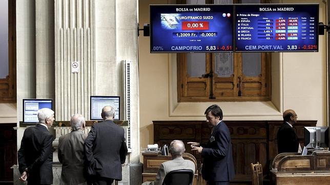 La prima de riesgo alcanza los 460 puntos con el interés del bono por encima del 6%