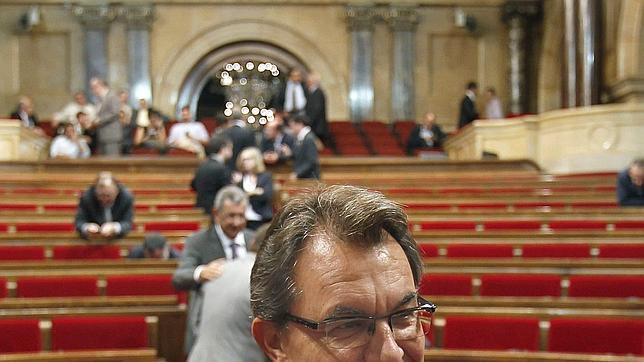 El órdago de Mas y el rescate de Andalucía ponen a España a los pies de los caballos