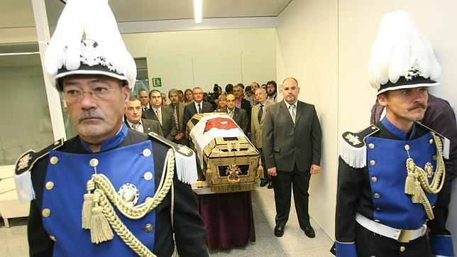 Autopsia a la momia del general Prim