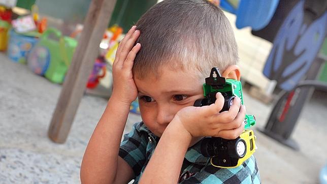 Cómo explicar a un niño que el abuelo tiene alzhéimer
