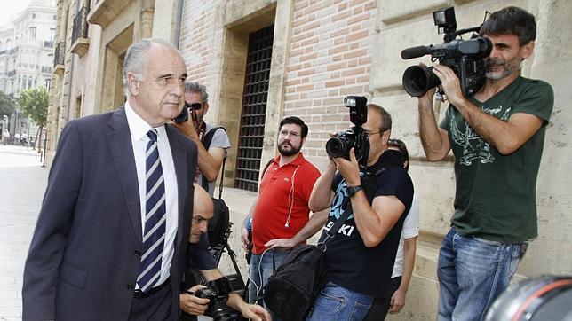 Blasco, una dimisión anunciada