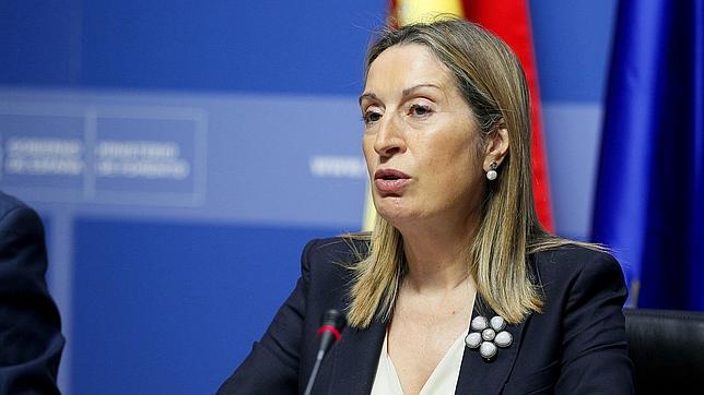 Fomento se aprieta el cinturón, pero salvará sus proyectos más emblemáticos