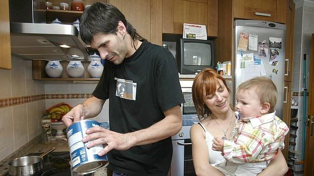 La tasa de ahorro de los hogares vuelve a niveles positivos y alcanza el 12%