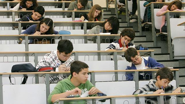 Los bilingües recurren a la lengua en la que aprendieron las matemáticas para multiplicar