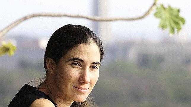 Retenida Yoani Sánchez cuando iba al juicio de Carromero