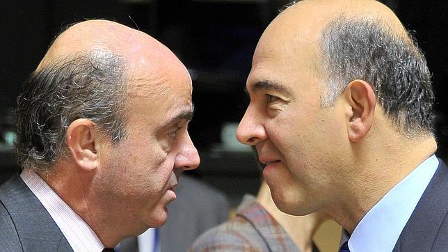 Guindos: «Lo que dice el FMI no queda escrito en bronce»