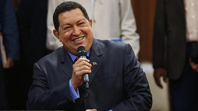 Hugo Chávez, en sus mejores perlas lingüisticas: del «exprópiese» al «cochino majunche»