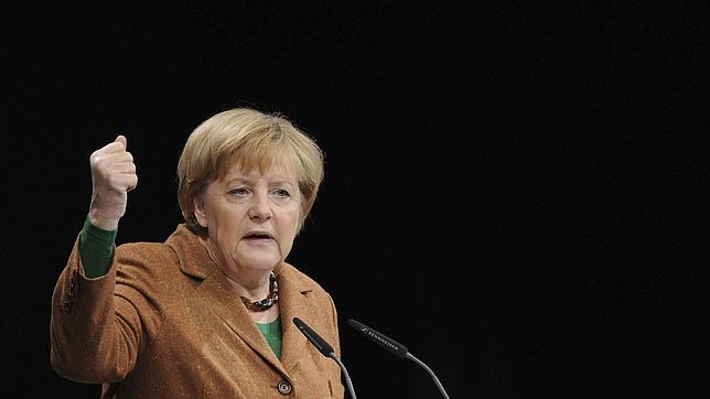 Merkel pide «otra oportunidad para Grecia»