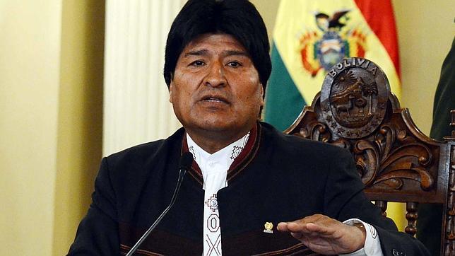 Evo Morales anuncia que aumentará el número de militares en Bolivia