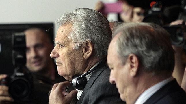 La Fiscalía rechaza la petición de la defensa de suspender el juicio del Prestige