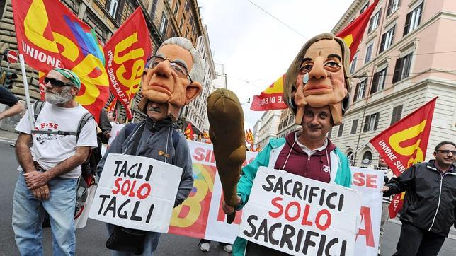 Los italianos protestan contra los ajustes en el 'No Monti Day'