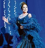 La estrategia de Isabel Pantoja: hundida, demacrada y «víctima» del amor