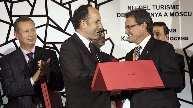 Mas presume en Rusia de economía catalana