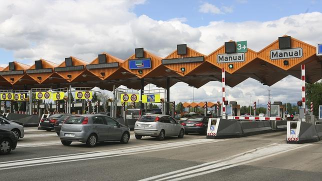 El tráfico en las autopistas de peaje se hunde un 27% desde que comenzó la crisis
