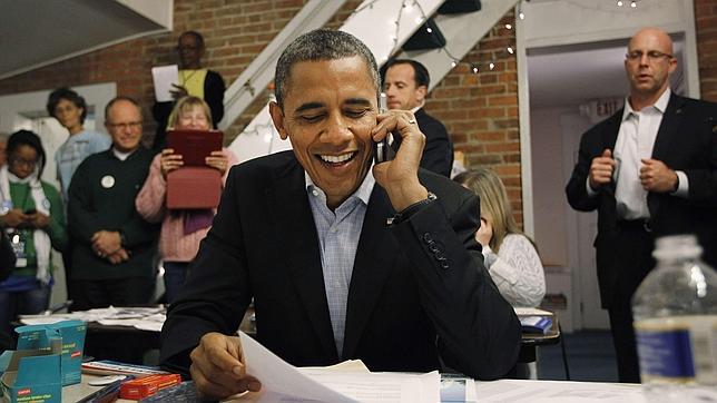 Obama y Romney pelean voto a voto en el «sprint» final de la campaña