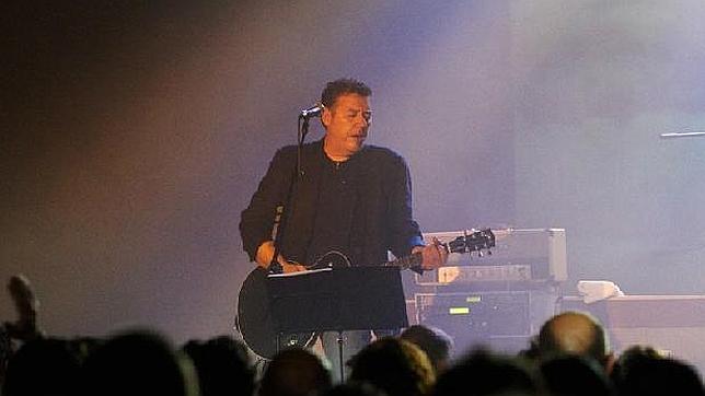 Carlos Goñi: «Cada vez que salgo a un escenario salgo acojonado. Y si no es así, paro»