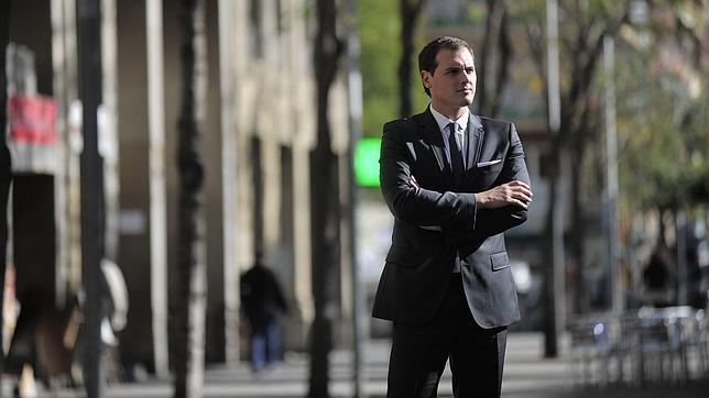Albert Rivera: «Tenemos una Cataluña arruinada con una embajada magnífica en Bruselas»