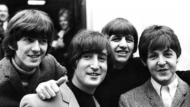 Unas cintas revelan lo que pensaban realmente los Beatles de Elvis Presley