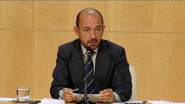 Villanueva: «No me puedo hacer responsable de los actos de Flores»