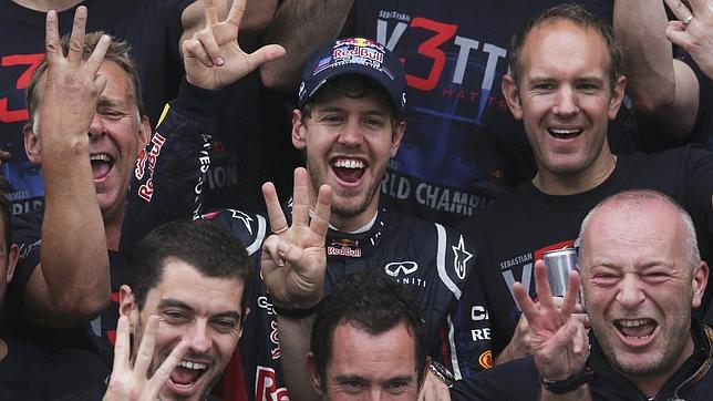 Vettel: «Es gracioso, yo era el piloto que nunca adelantaba»