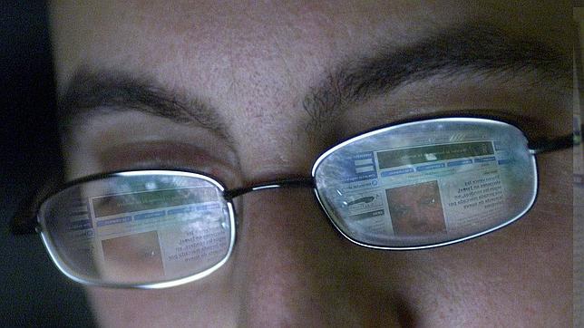 Envía un email que era para su madre a 40 mil compañeros de la universidad
