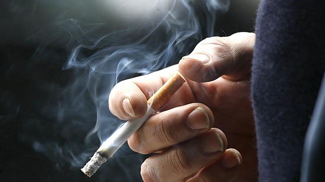 Hacienda eleva el impuesto a las cajetillas de tabaco más baratas