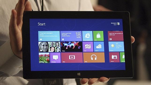Microsoft podría lanzar tres nuevas Surface en 2013