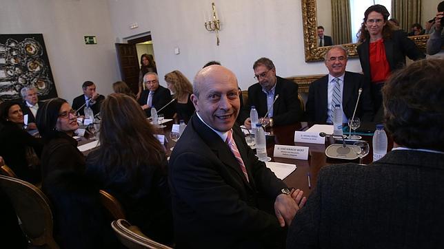 Primera reunión «cordial» entre la industria y el Gobierno para crear un nuevo modelo de financiación del cine