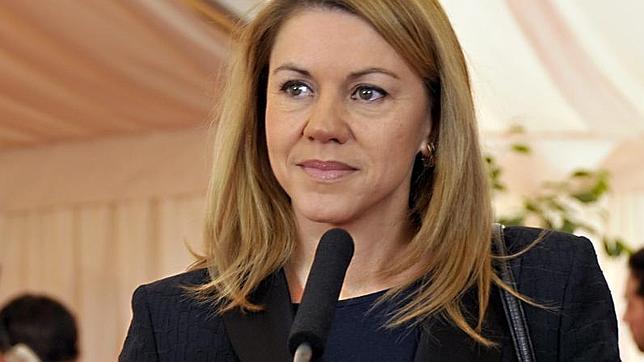 Cospedal abogaría por el cambio constitucional en el orden sucesorio de la Corona