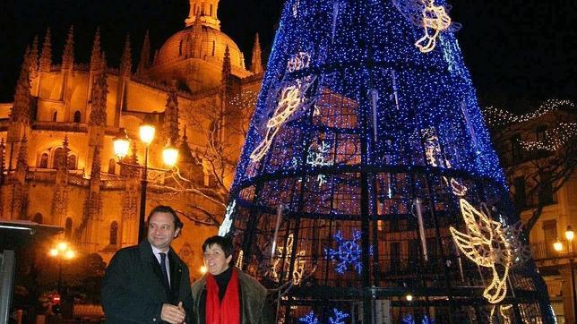 Iluminación «low-cost» en Navidad