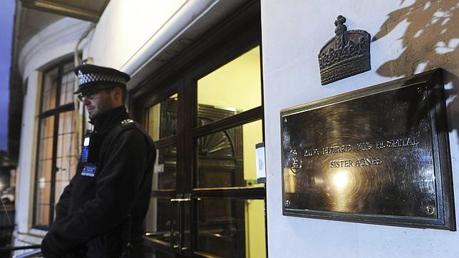 La Casa Real británica asegura que no se quejó al hospital por la broma telefónica