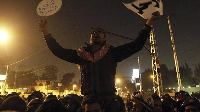 La oposición egipcia rechaza la oferta de «diálogo nacional» de Mursi