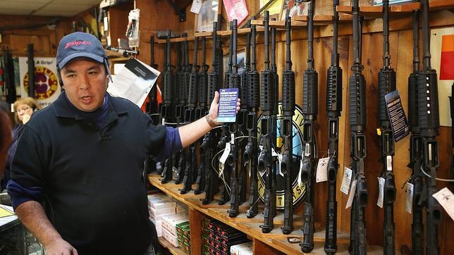 Venta masiva de armas en Estados Unidos tras la masacre de Newtown