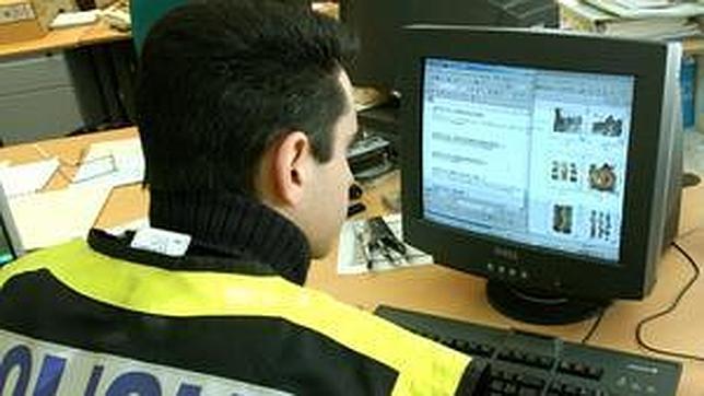 Desmantelan un locutorio tapadera que vendía material informático robado
