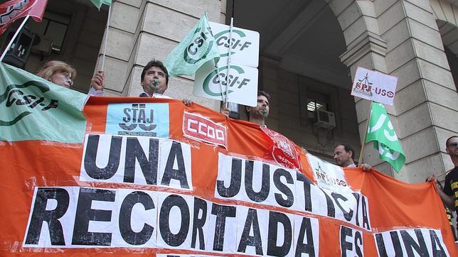Los funcionarios de Justicia de toda España apagarán sus ordenadores durante 30 minutos
