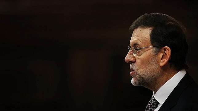 El Gobierno sufre desgaste, pero aguanta