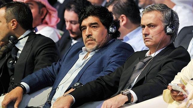 Mourinho: «El once lo hace el entrenador y punto»