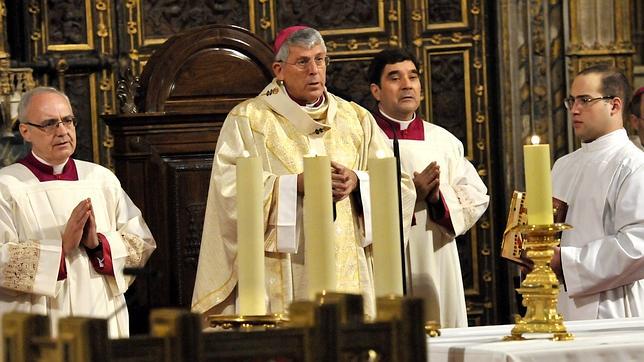 El arzobispo de Toledo asegura que el divorcio exprés ha traído «odios, violencia machista y desasosiego» a las familias