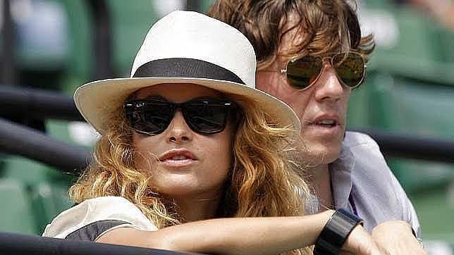 Paulina Rubio defiende su patrimonio de Colate