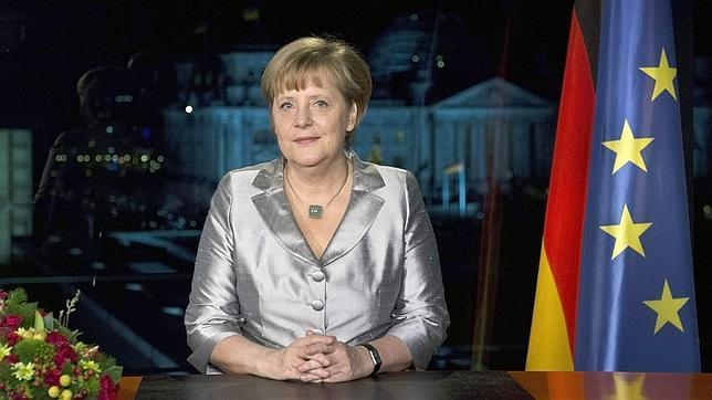 Angela Merkel dice que la crisis de la eurozona «está lejos de llegar a su fin»