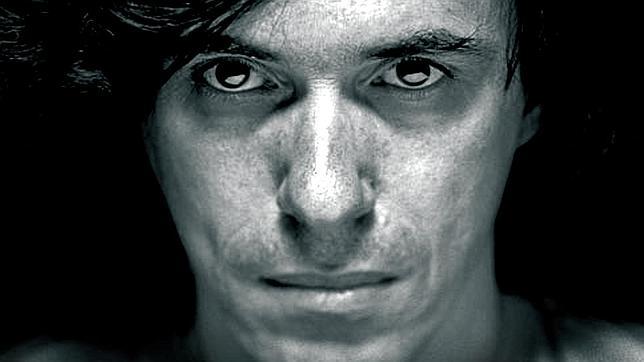 Cartarescu: «No han vuelto los vampiros, pero Rumanía es un país oscuro y gris»