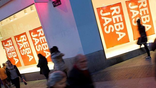 Facua alerta del «descontrol» que provocará la desregulación de las rebajas